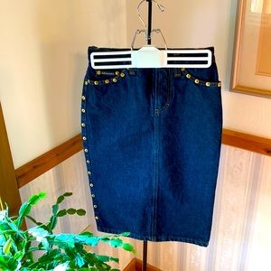 Dolce and Gabbana Jean Skirt❤️